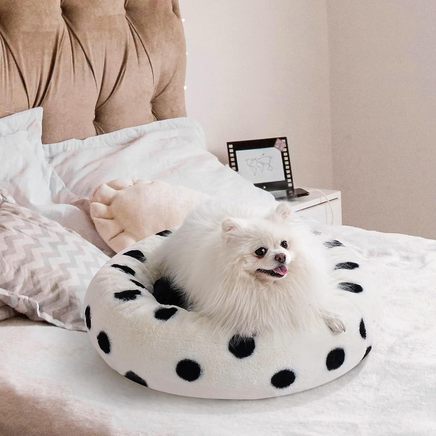 MEWOOFUN Donut Cat Bed For Indoor Cats